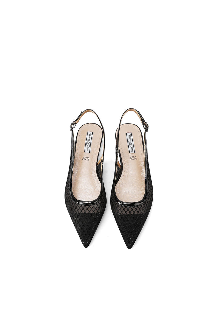 Ballerine slingback con punta affusolata color nero