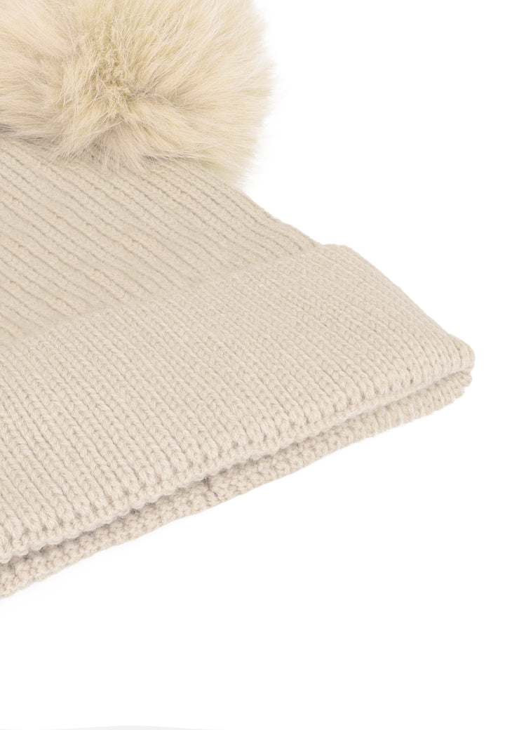 Cappello invernale donna con pon pon di colore beige