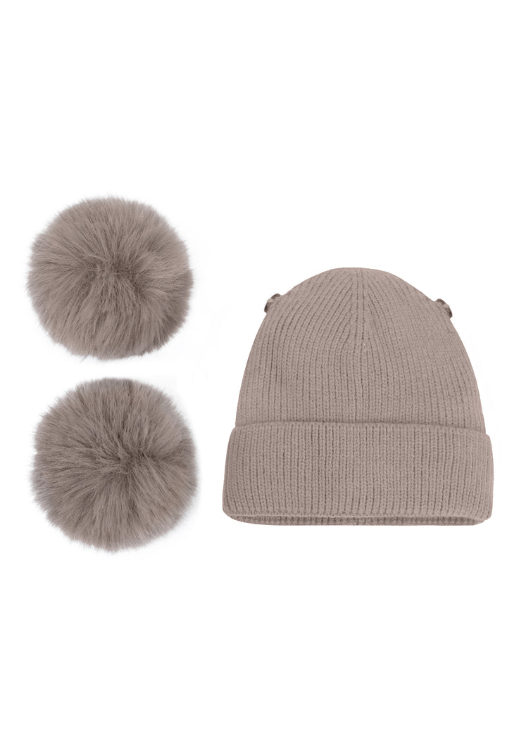 Cappello invernale donna con pon pon di colore taupe