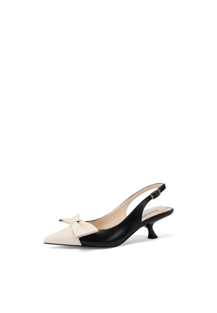 Dècolletè slingback con tacco sottile e cinturino color beige nero