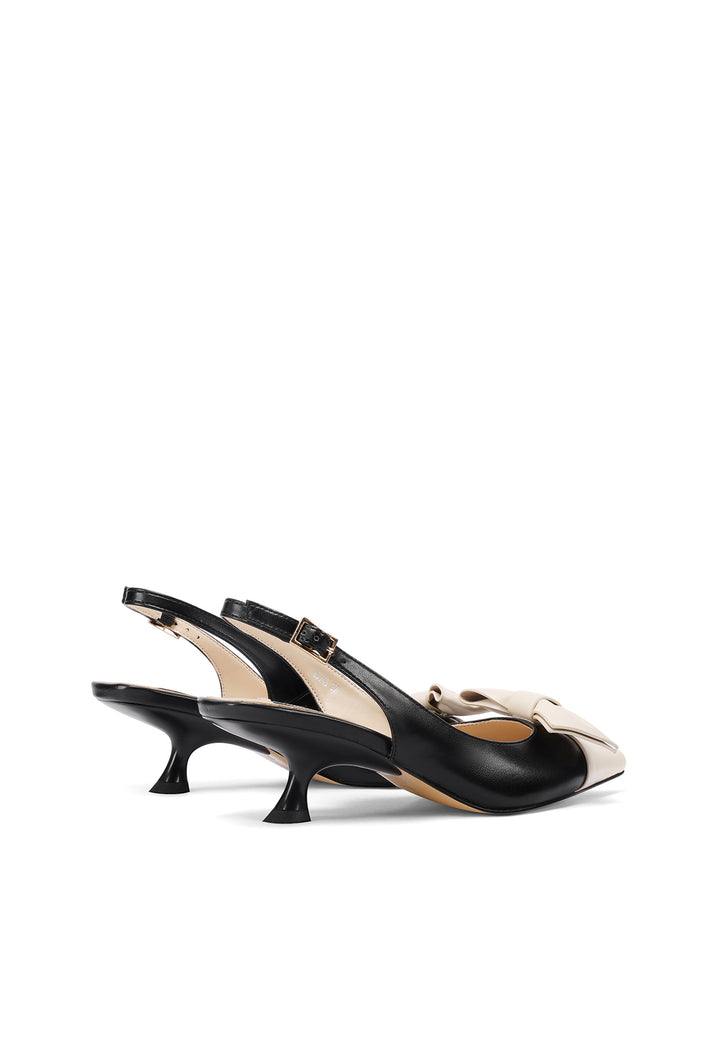 Dècolletè slingback con tacco sottile e cinturino color beige nero