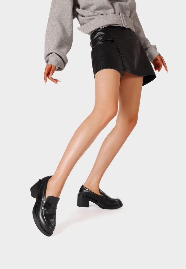 Mocassino donna in pelle con plateau Mocassino donna in pelle con plateau