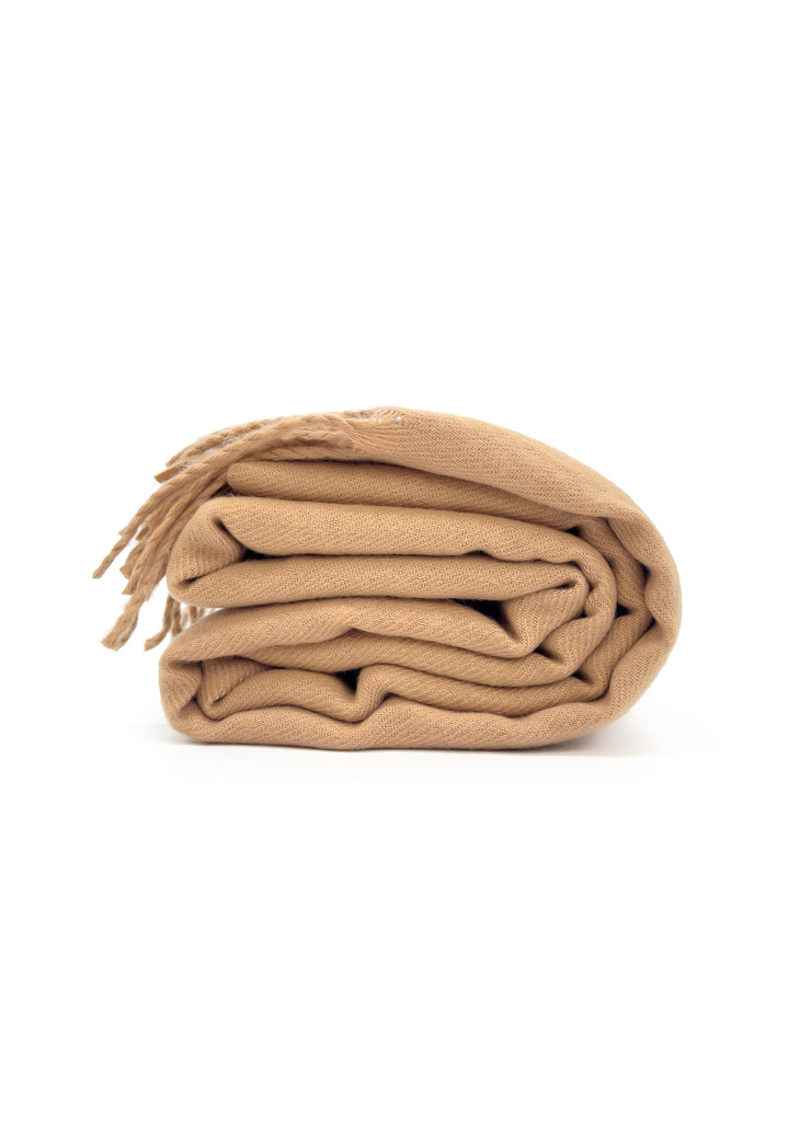 Sciarpa-flanella-frange-calda-lunga-cammello
