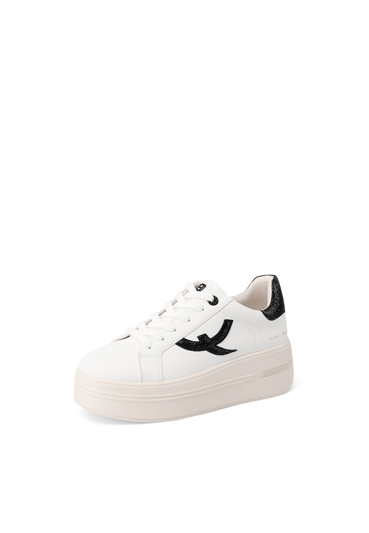 Sneakers casual da donna in ecopelle con dettaglio glitterato e suola alta