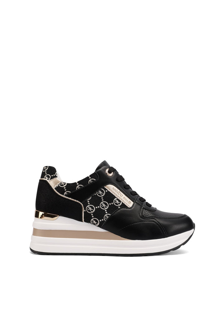 Sneakers da donna con platform colore nero