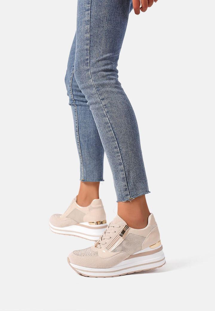 Sneakers con lacci da donna e con zip laterale e suola rialzata sul tallone colore beige