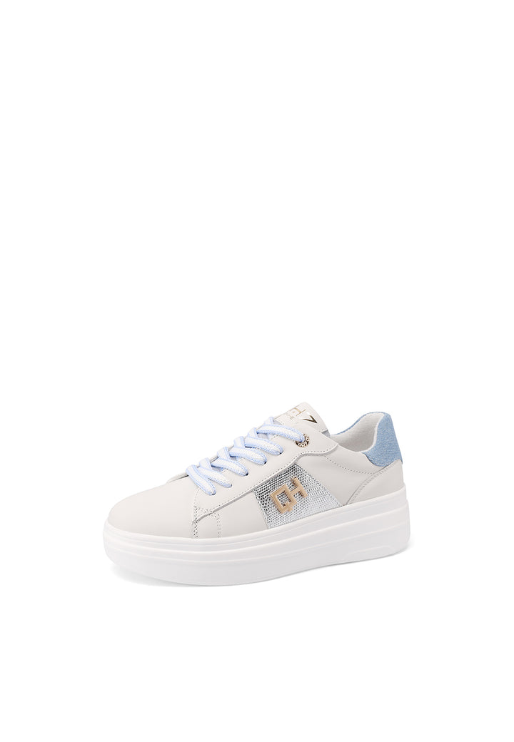 Sneakers stringate in vera pelle colore bianco jeans