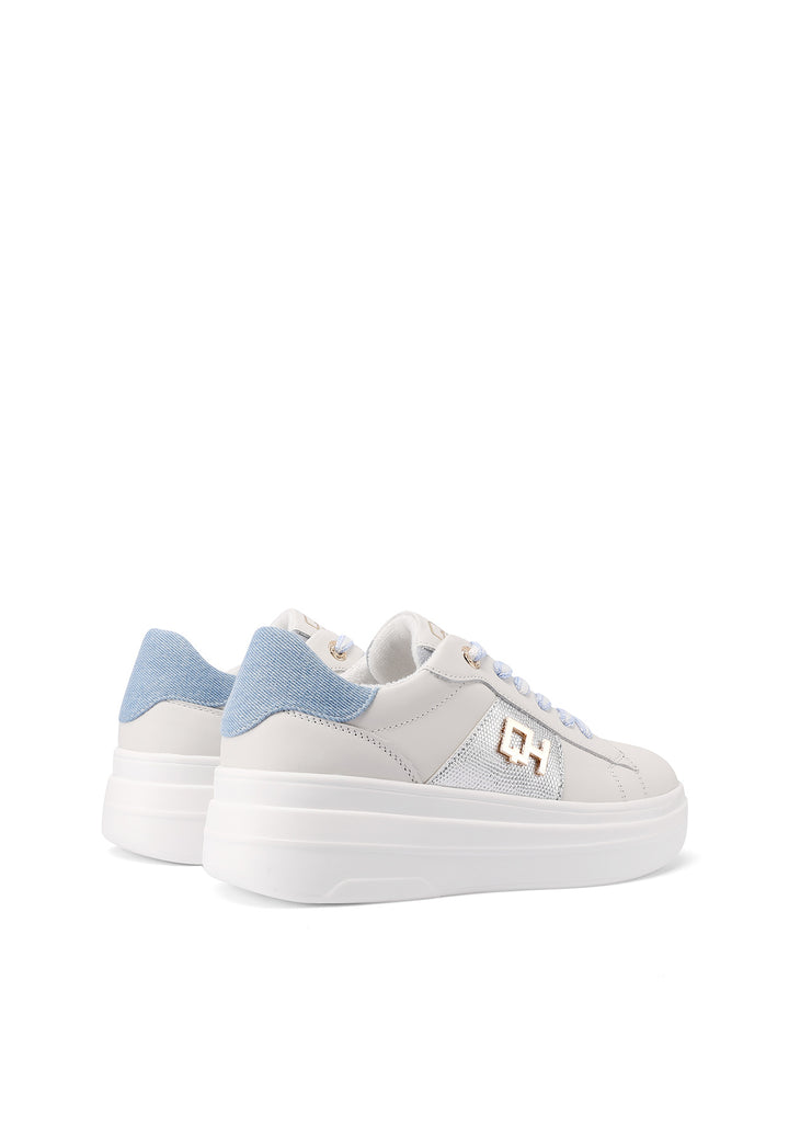 Sneakers stringate in vera pelle colore bianco jeans