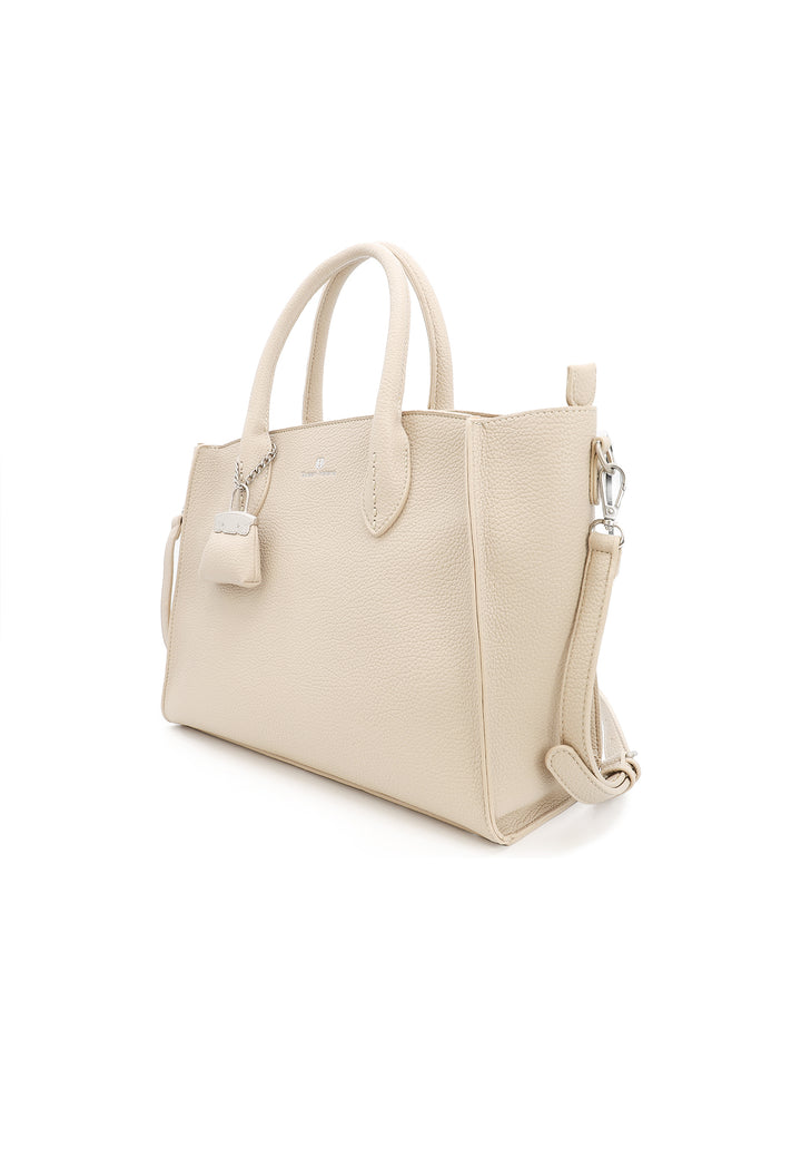 Borsa donna a mano in pelle con tracolla e charm decorativo beige