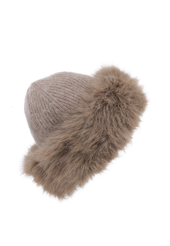 Cappello da donna invernale con pellicciotto intorno colore kaki