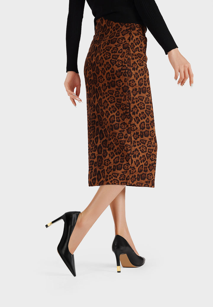 Décolleté donna a punta nera tacco alto con dettaglio oro