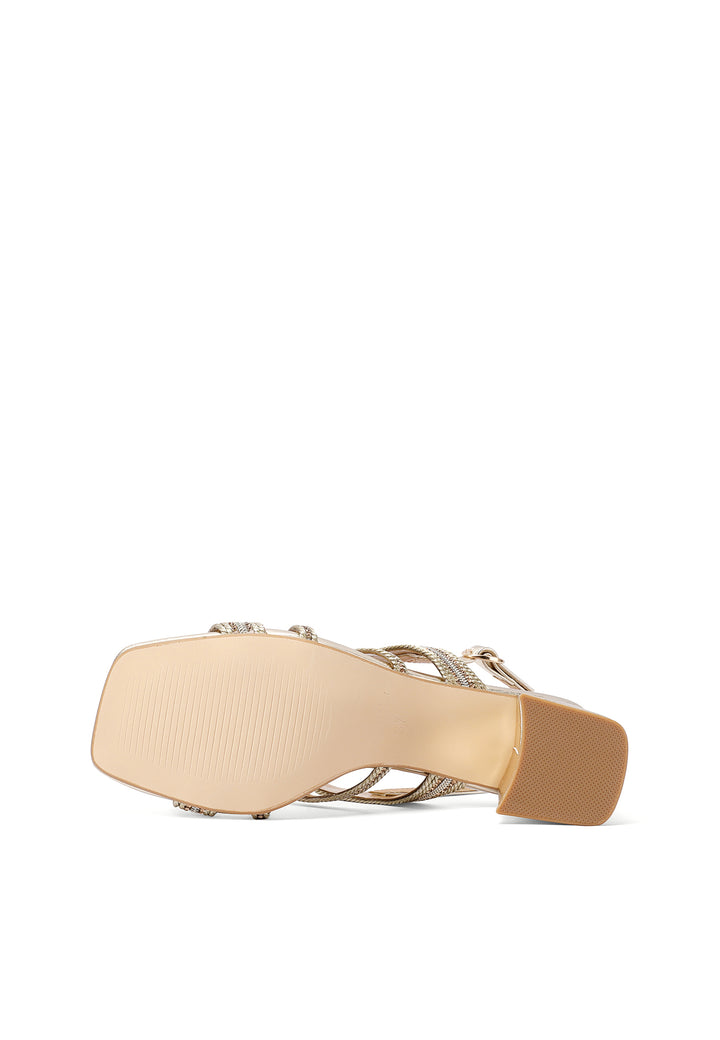 Sandali con tacco comodo e cinturino colore oro