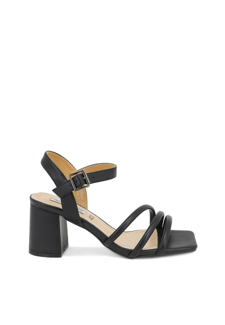 sandalo da donna in ecopelle colore nero con tacco 7 cm e cinturino alla caviglia