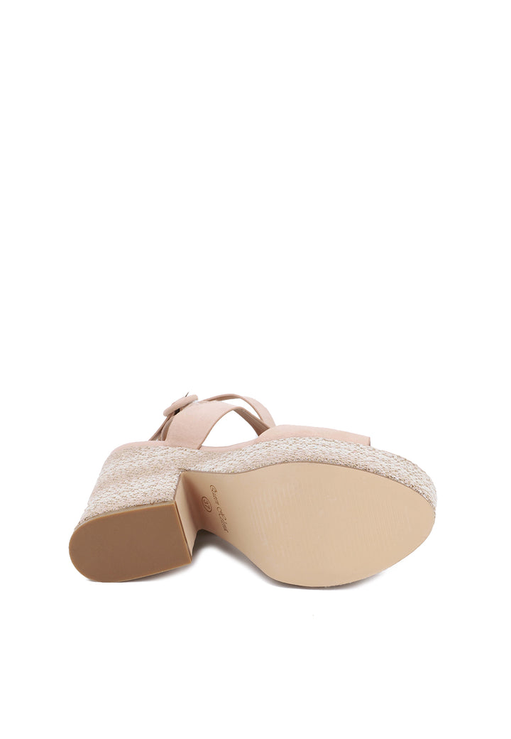 sandali da donna estivi colore beige con tacco alto e plateau e cinturino