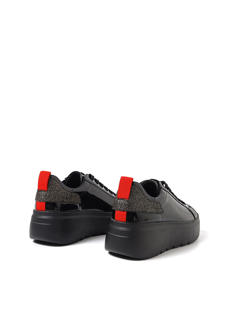 Scarpe sneakers da donna colore nero stringate con platform