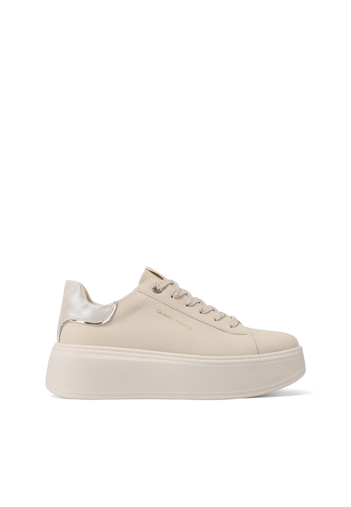 Sneakers da donna beige Queen Helena con lacci, suola alta e dettaglio lucido sul retro