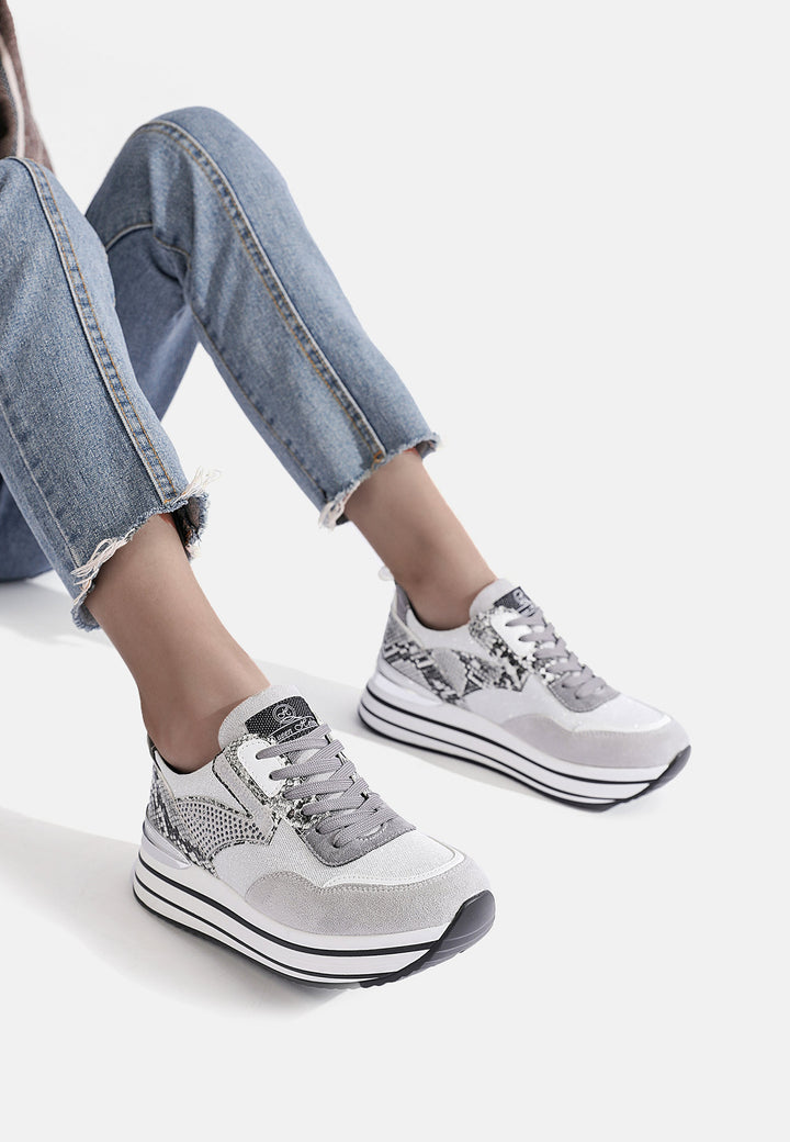 Queen Helena Sneakers - X29-24