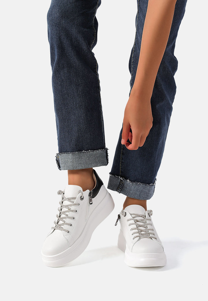 Queen Helena Sneakers X30-11