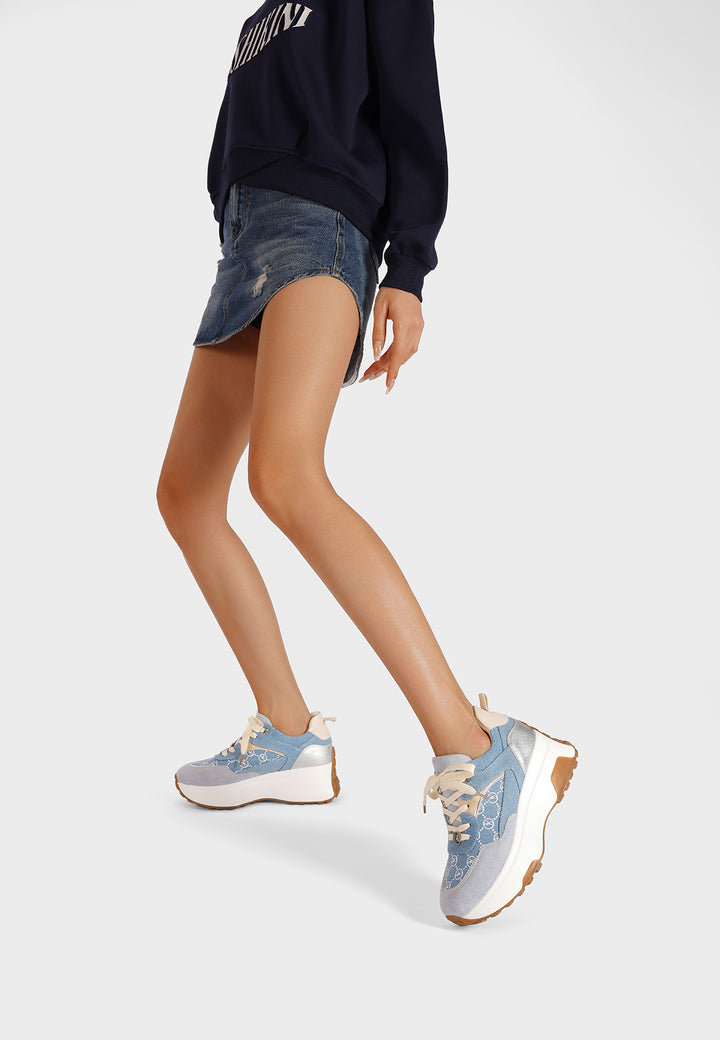 sneakers da donna con suola al tallone blu