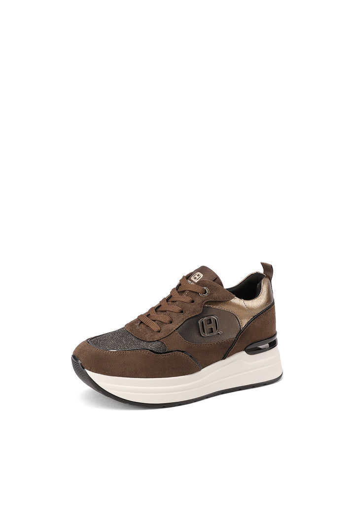Sneakers da donna con zeppa media, logo laterale e dettaglio metallico