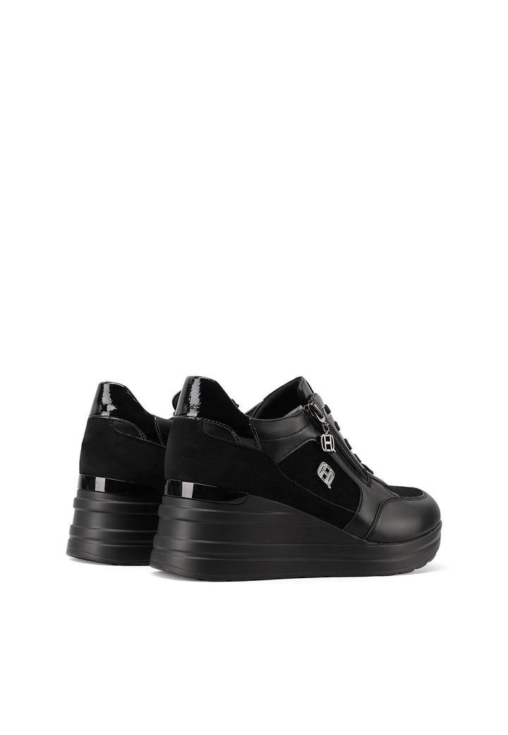 Sneakers da donna con zeppa alta, zip laterale, suola in gomma e tomaia in materiali misti