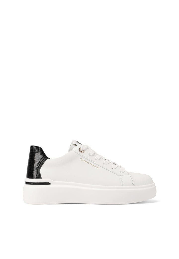 sneakers ecopelle bianca dettagli neri con suola alta platform e lacci