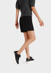 sneakers in ecopelle nere con suola alta platform bianca e lacci