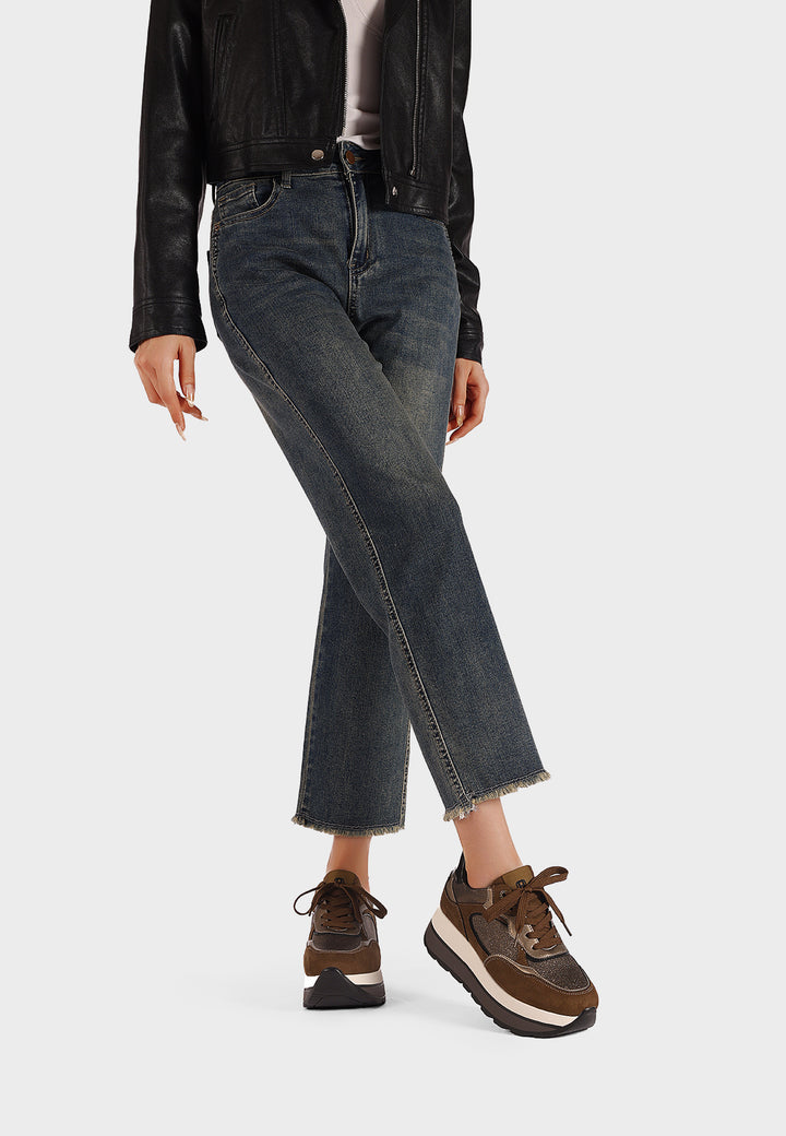 Sneakers da donna minimal in ecopelle e tessuto con suola platform