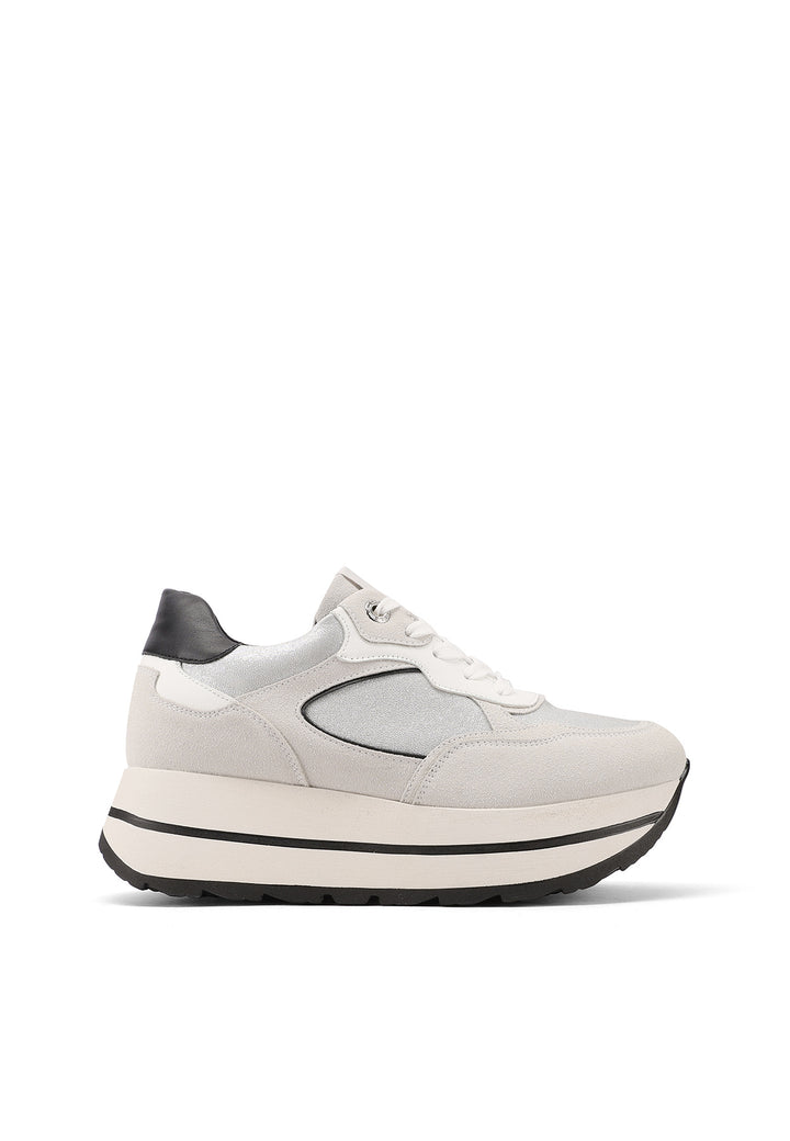 Sneakers da donna platform con zeppa alta e dettagli neri a contrasto