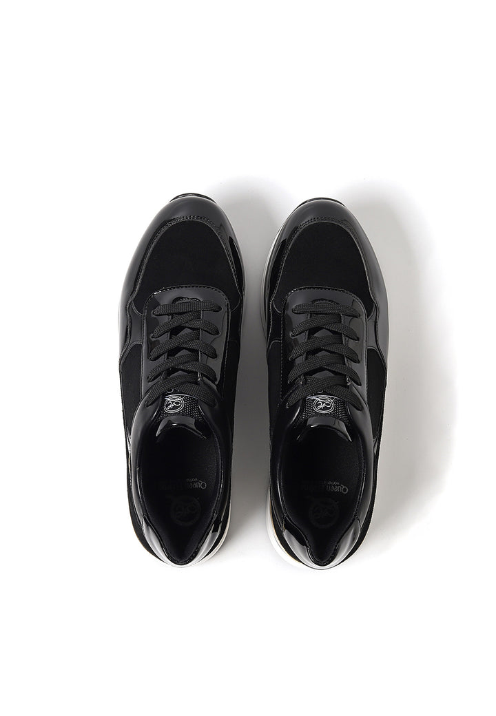sneakers stringate da donna colore nero con platform e dettagli metallici
