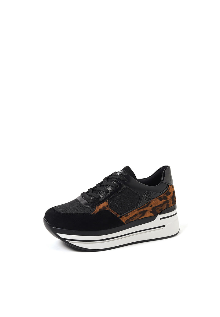 sneakers stringate da donna colore leopardato con platform e dettagli metallici