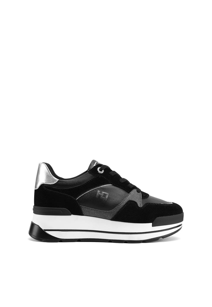 sneakers stringate in vera pelle con suola alta colore nero