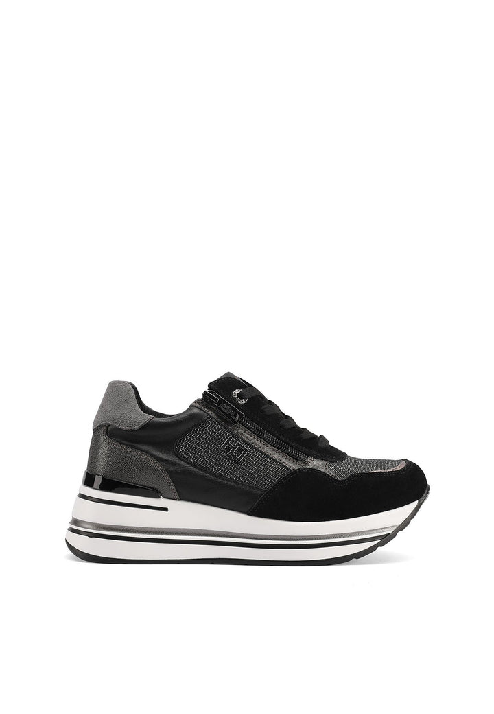 Sneakers in vera pelle stringate con suola alta colore nero