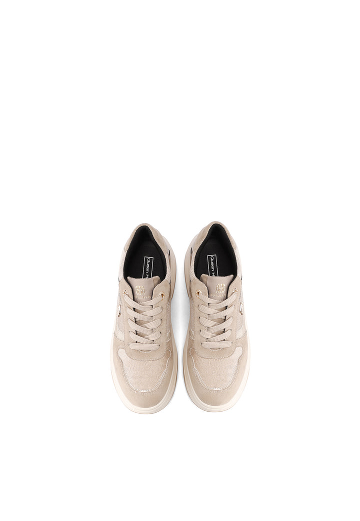 Sneakers da donna con zeppa in camoscio beige e inserti metallizzati