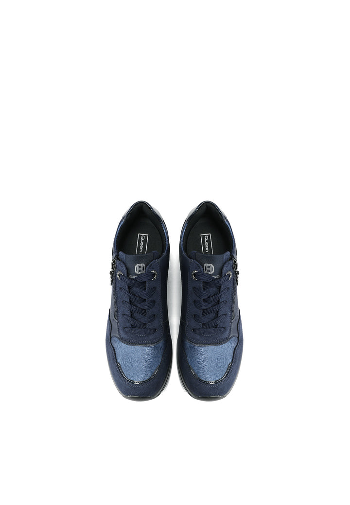 Sneakers da donna con zeppa in camoscio e inserti metallizzati 