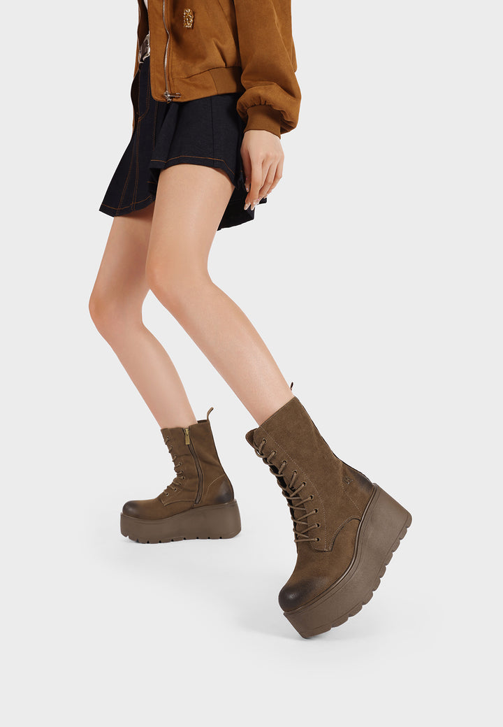 stivaletti queen helena con zeppa da 7 cm in ecopelle khaki