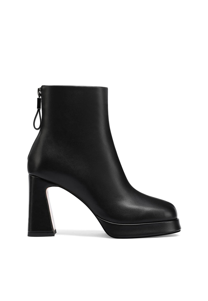 stivaletti da donna con tacco largo e chiusura a zip dietro il tallone colore nero