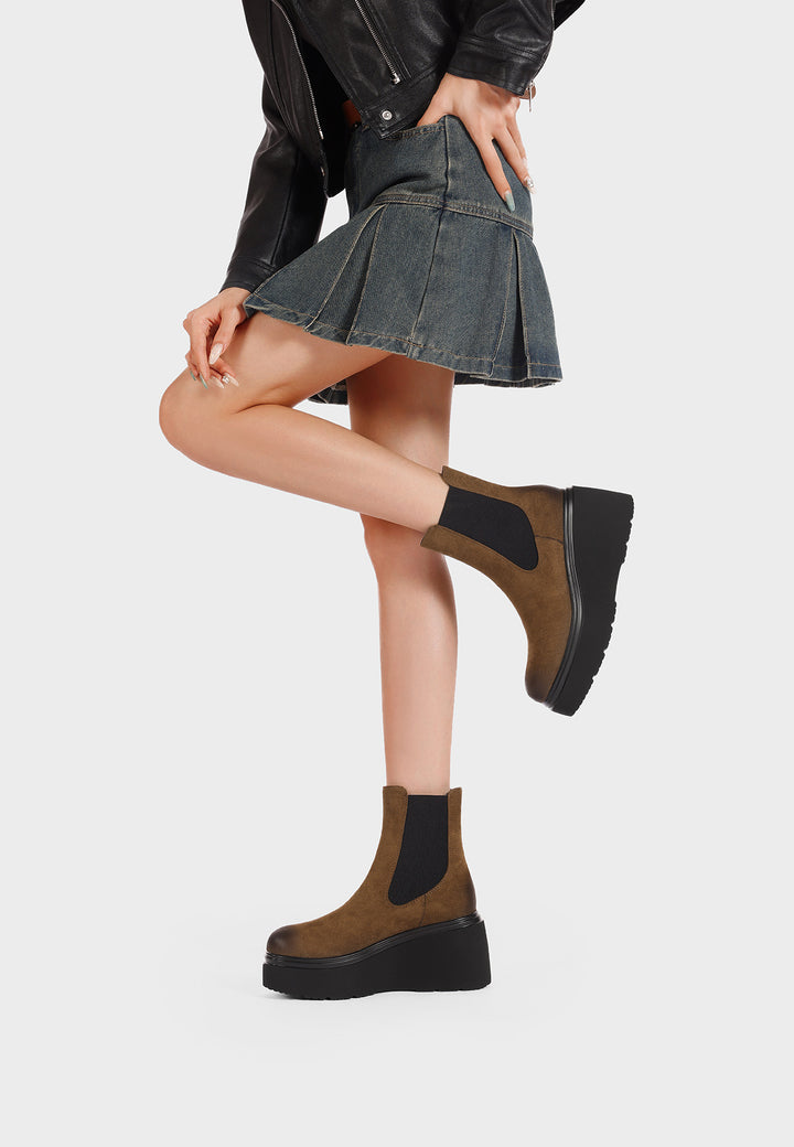 Stivaletti donna chelsea con zeppa alta platform Queen Helena