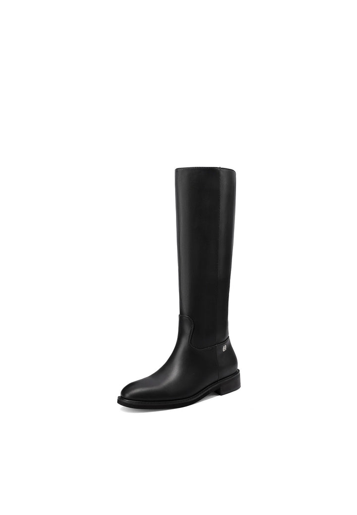 Stivali donna alti eleganti con tacco basso e design minimal classico