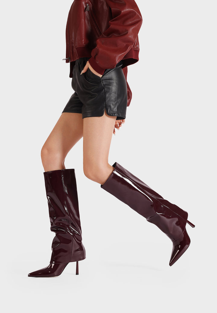 Stivali donna alti eleganti a punta con tacco a spillo