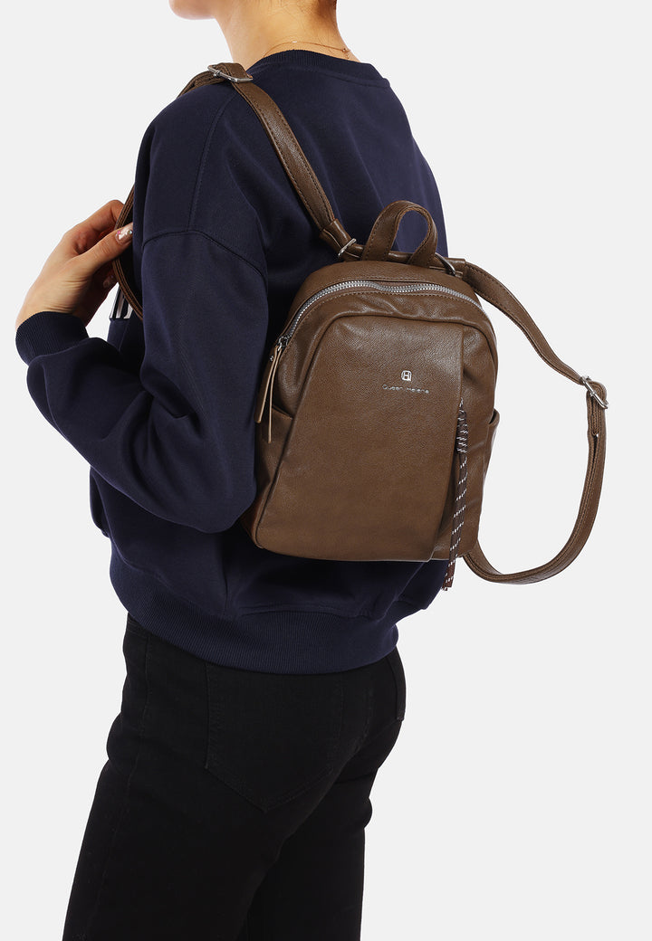 Zainetto donna piccolo in ecopelle con tasche laterali, caffè