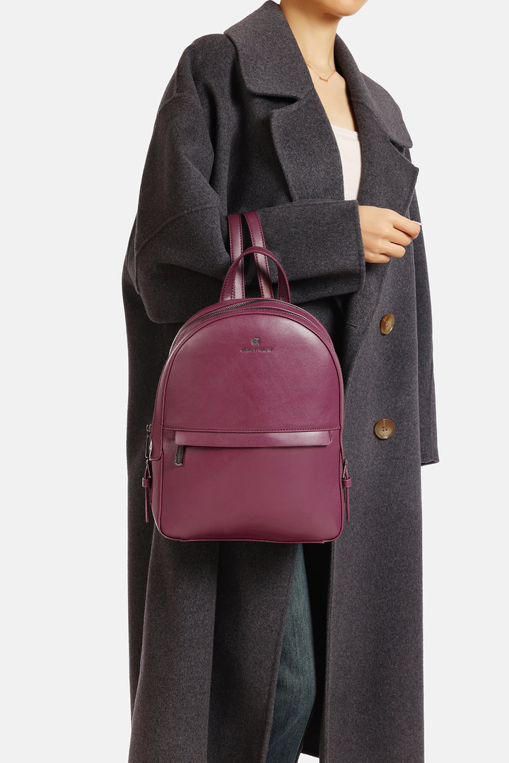 Zainetto in ecopelle con doppia zip e tasca frontale con logo metallizzato, bordeaux